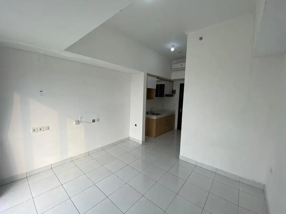 Apartment Casa de Parco, Tower Cassea, view City, Lt.32