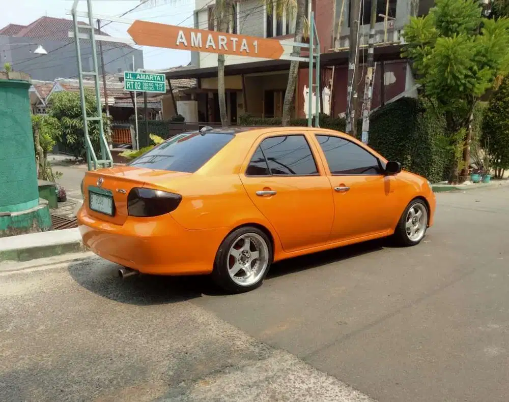 Toyota Limo 2005 Bensin