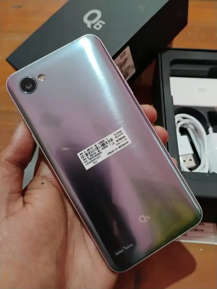 LG Q6 - RAM 3/32 GB || FULLSET ORIGINAL + DUAL SIM