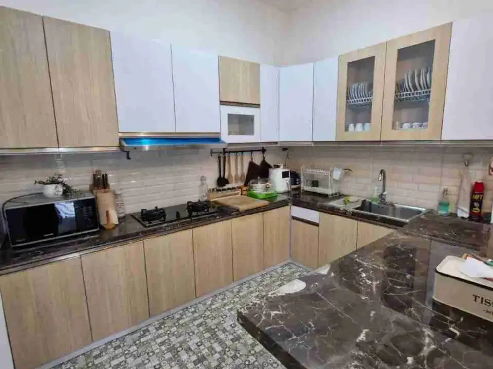 Rumah cantik Sanggar Hurip Soekarno Hatta bandung full furnisht