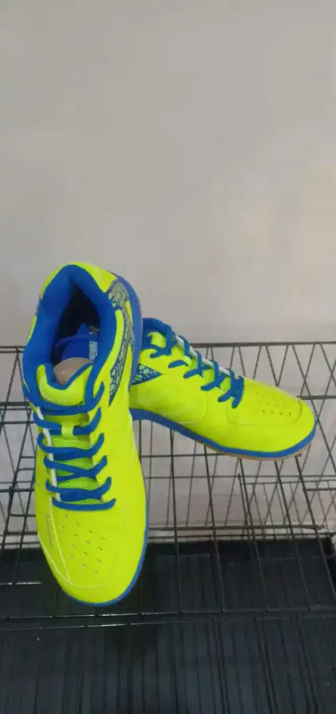 Sepatu Badminton kawasaki