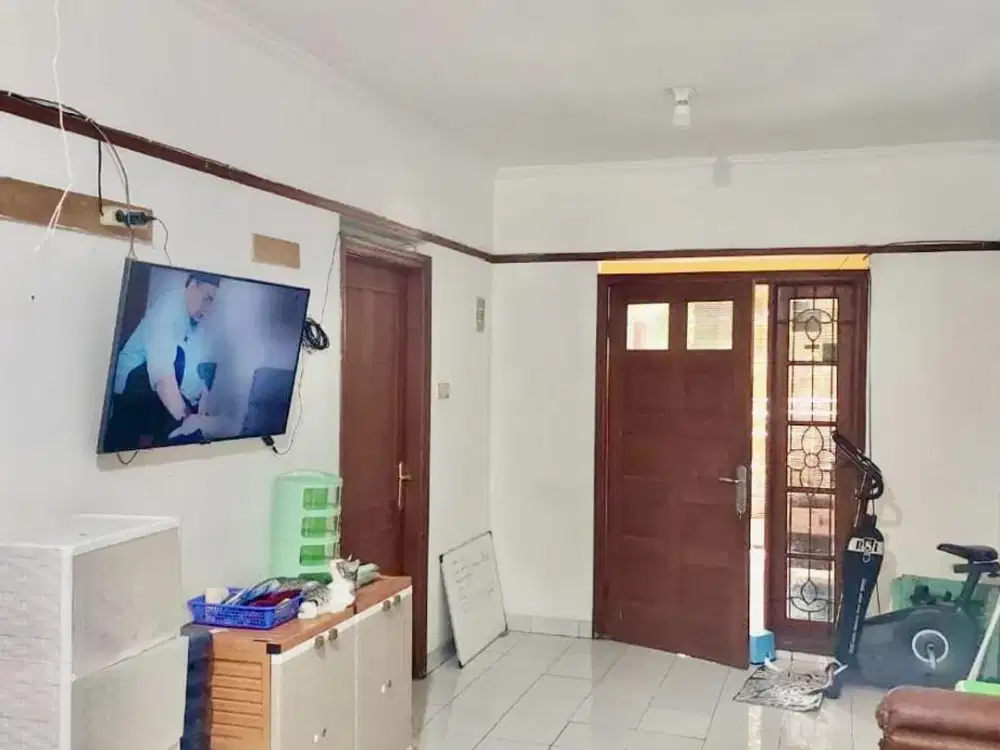 Rumah Baru Renovasi di Komplek Kota Mas Cimahi
