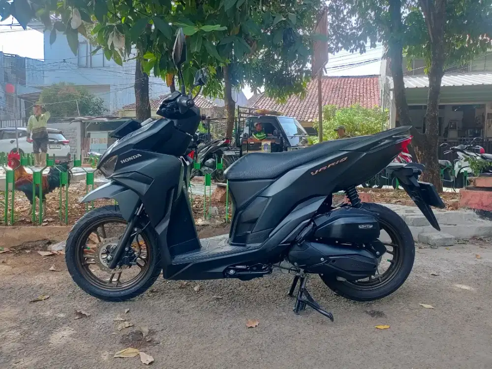 Honda Vario 125 2024 Gress surat lengkap pajak panjang