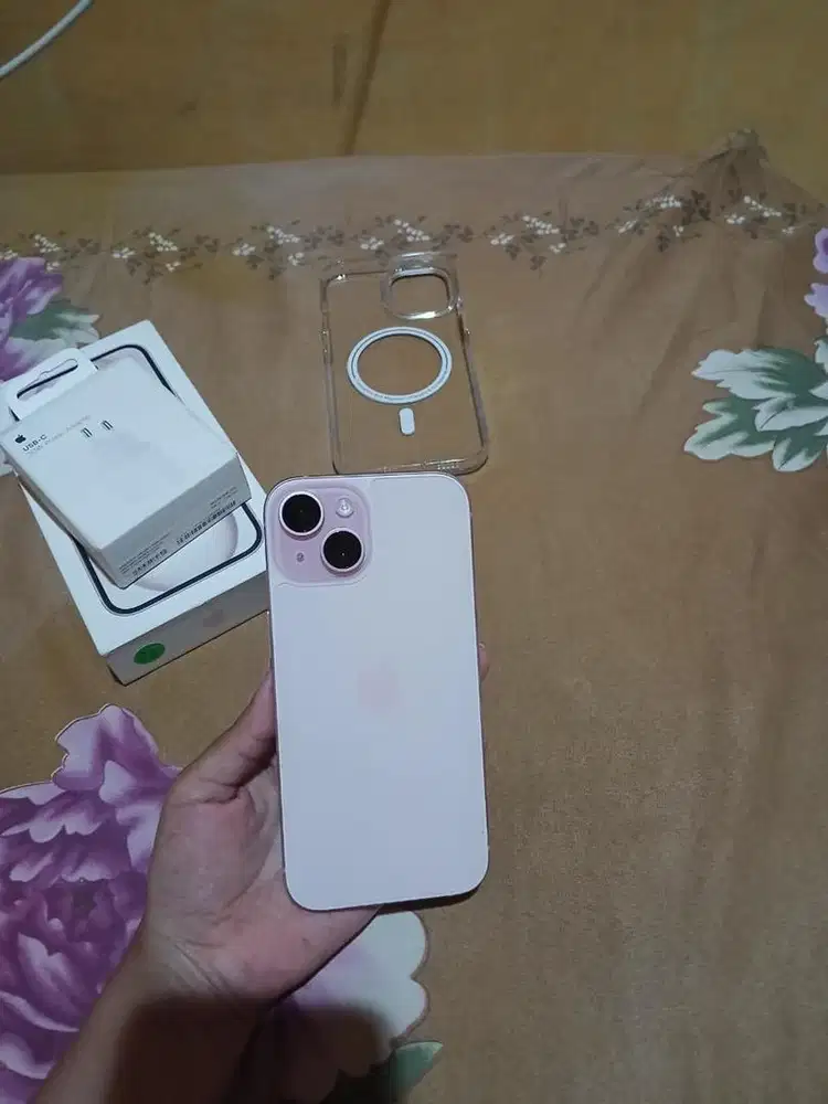 JUAL NEGO IPHONE 15 PINK