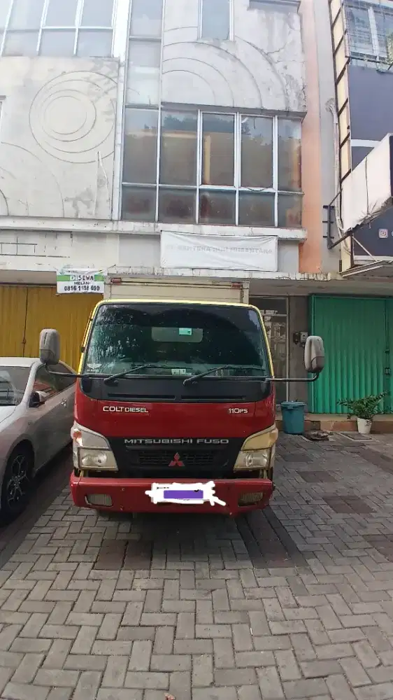 Truk Engkel Box FE 71 Colt Diesel 110 ps 2013