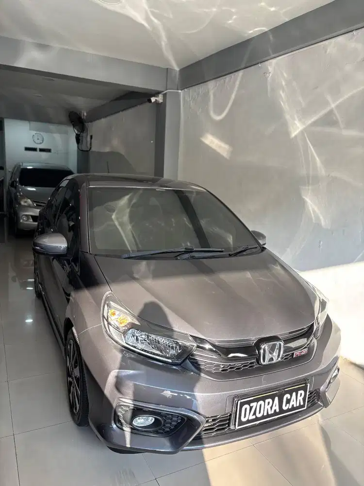 Honda Brio Rs (KM 35rb , Pajak on,kredit langsung ACC*)
