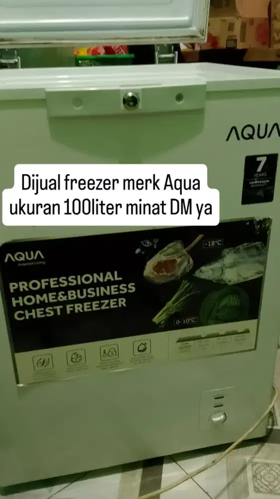 Freezer box merk aqua 100 liter
