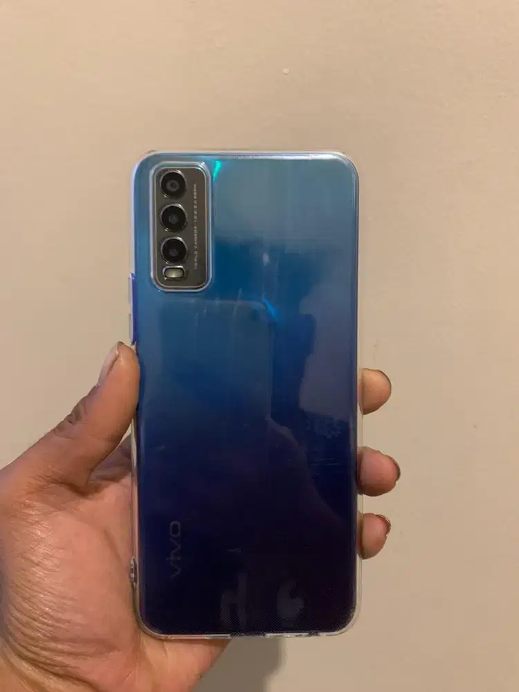 Vivo y20 ram 4/64