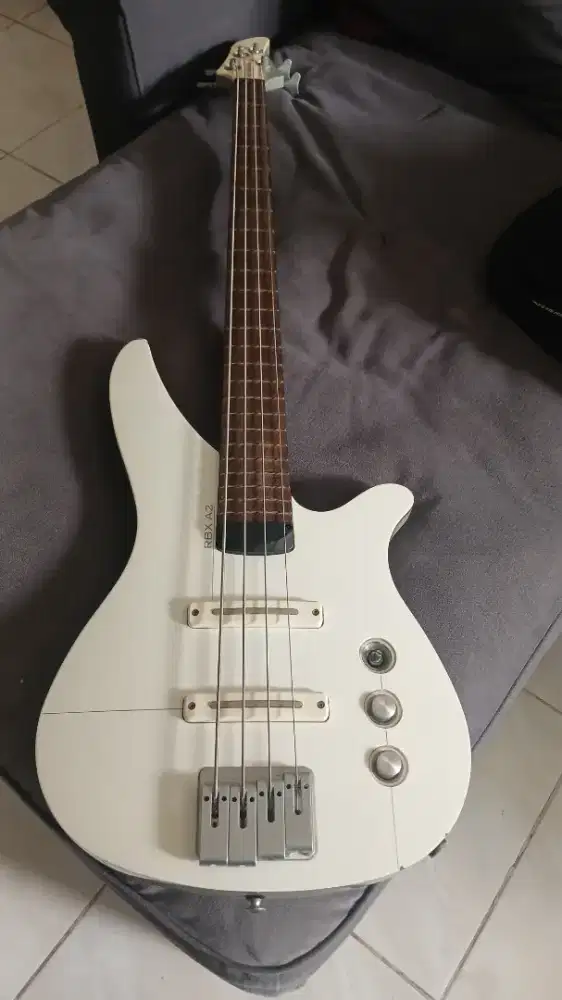 Bass yamaha RBX A2