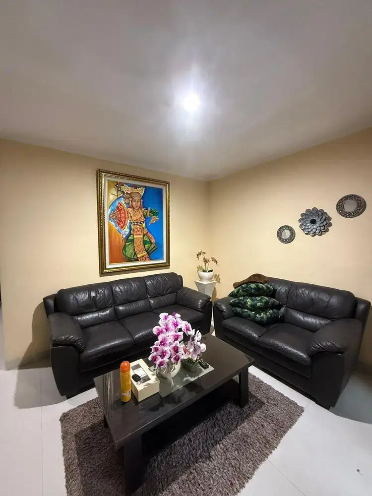 Dikontrakkan Rumah Kawasan Sunset Road Kuta Badung Bali