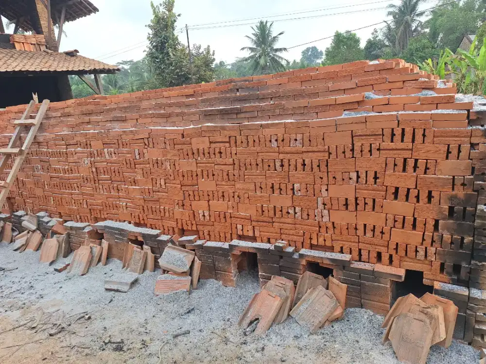 Bismillah dijual bata merah kondisi bagus