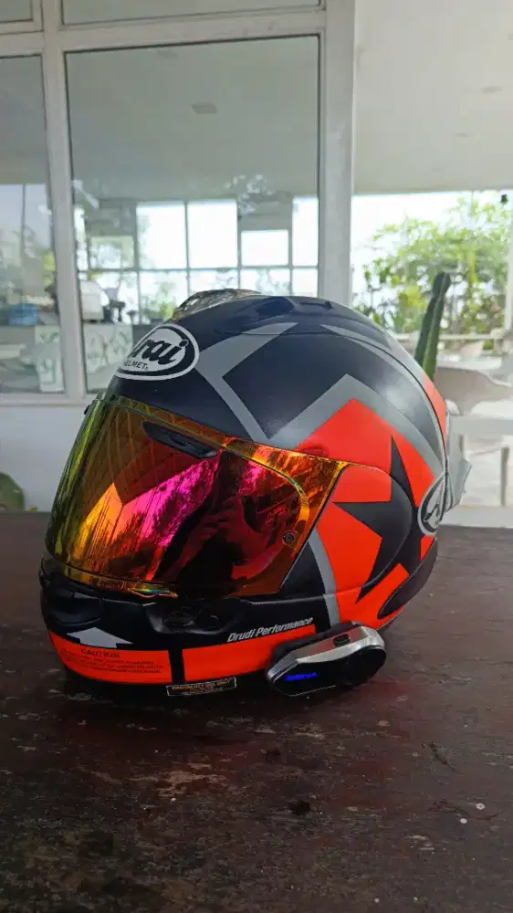 Helm Arai RX-7X Maverick GP