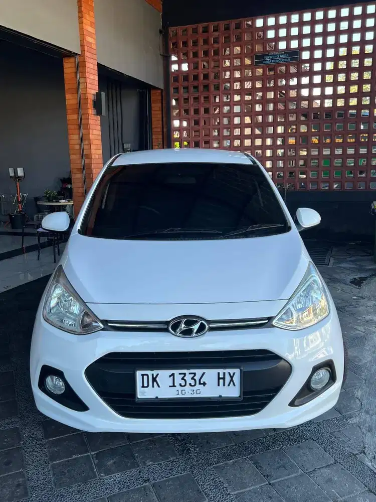 HYUNDAI GRAND I10 2014 PUTIH MT ASLI BALI