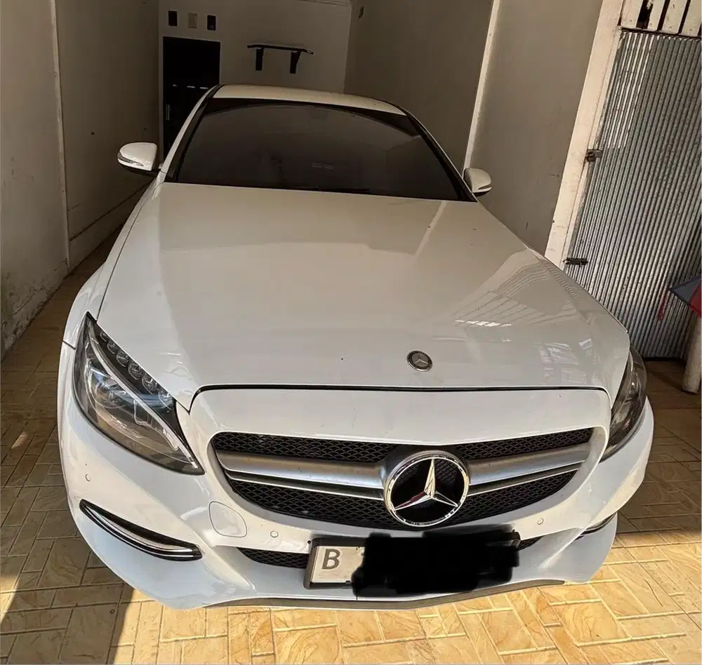 FOR SALE C200 2014