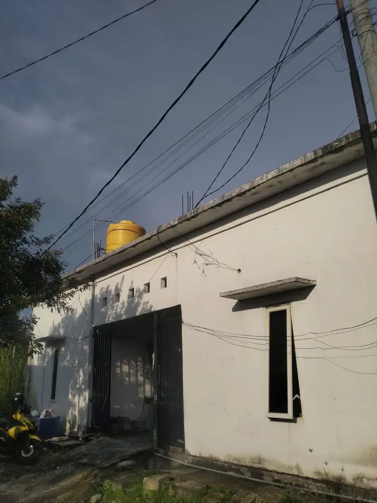 DIJUAL BANGUNAN EX-KOST 10 KAMAR GRESIK