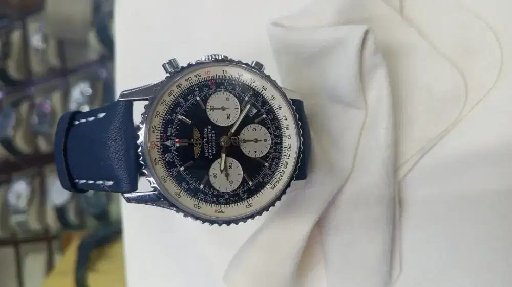 jam tangan Breitling