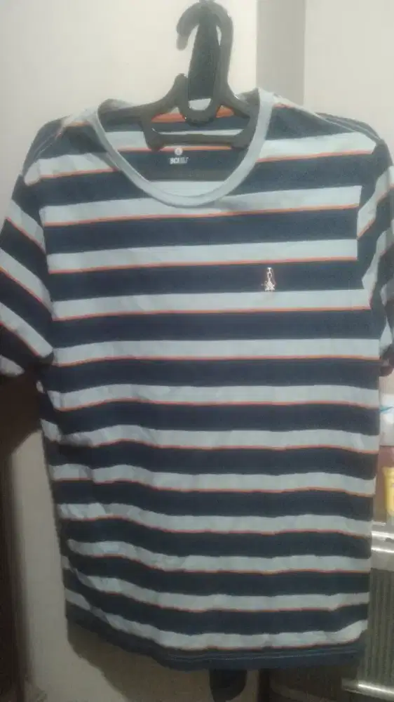 kaos ori hush puppies dan rip curl