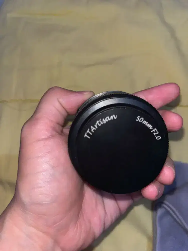 Lensa Fix TTArtisan
50mm