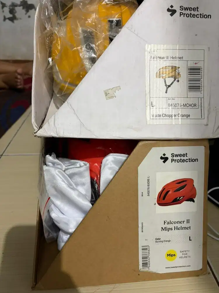 For sale helm sweet protection falconer II