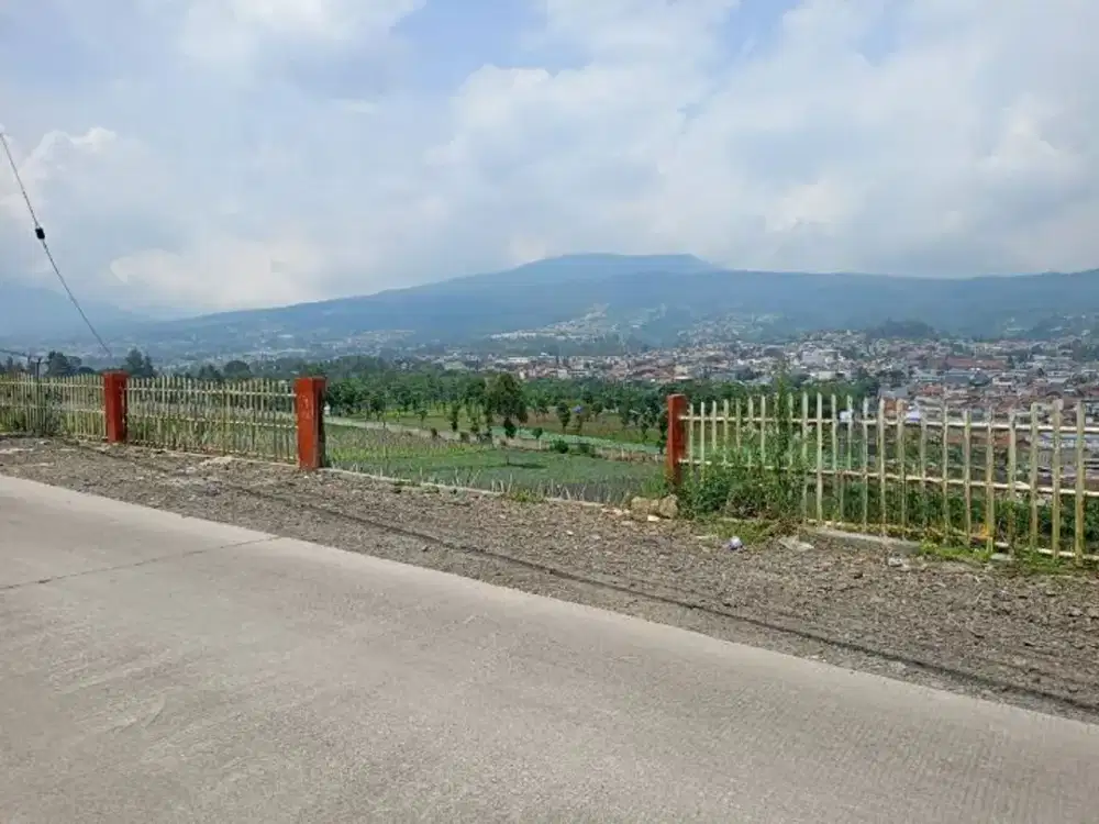 LEMBANG, TANAH DENGAN VIEW KEREN DI BANDUNG UTARA