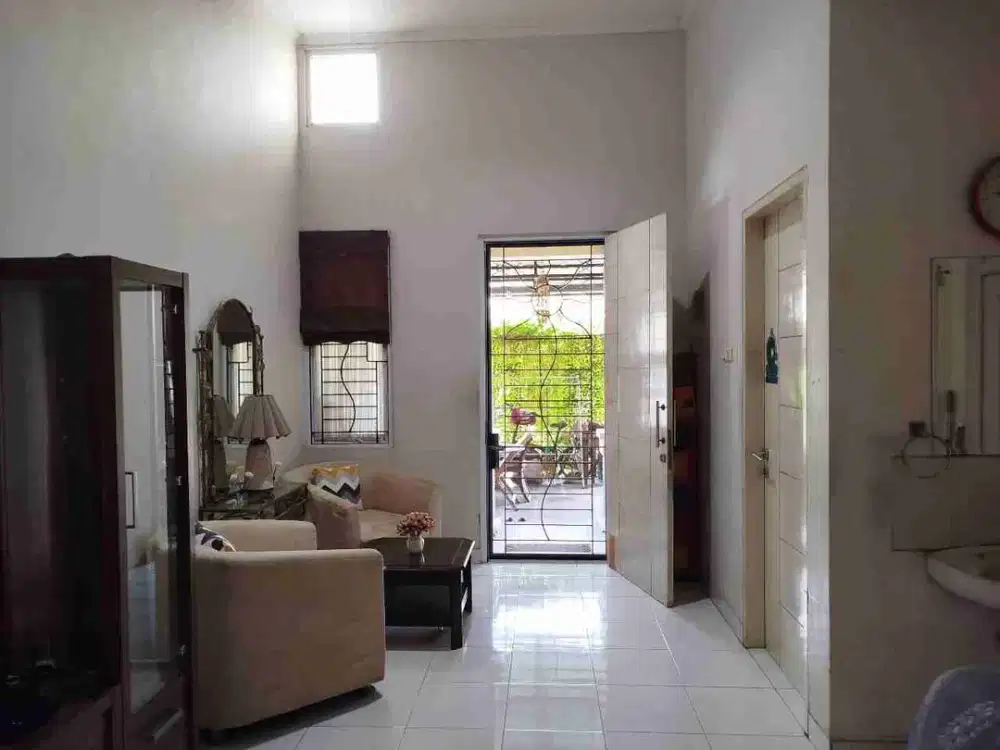 Rumah rapi harga 1m-an