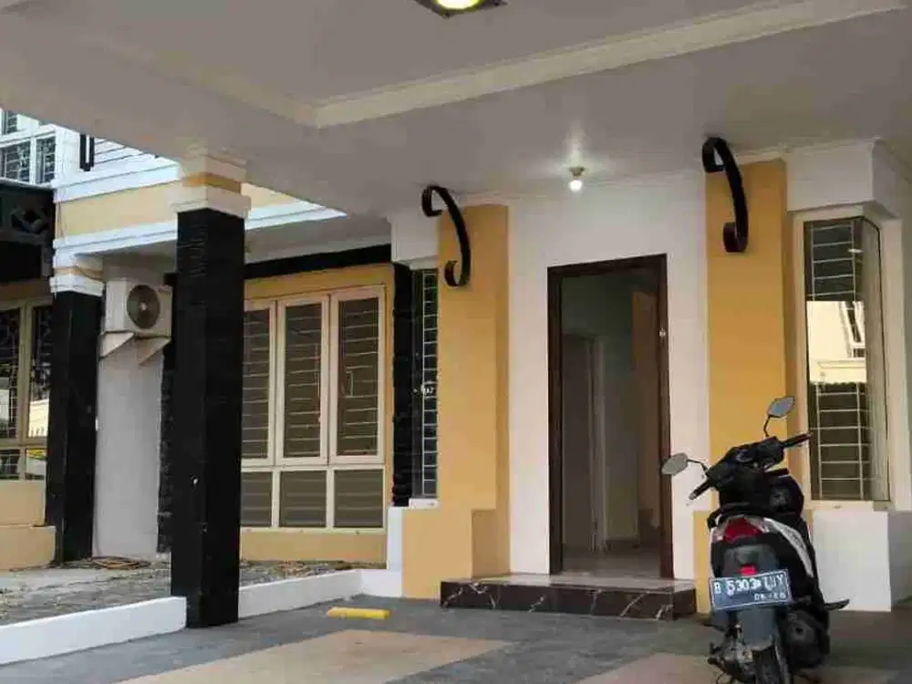 Rumah sewa dekat Living World Kota Wisata