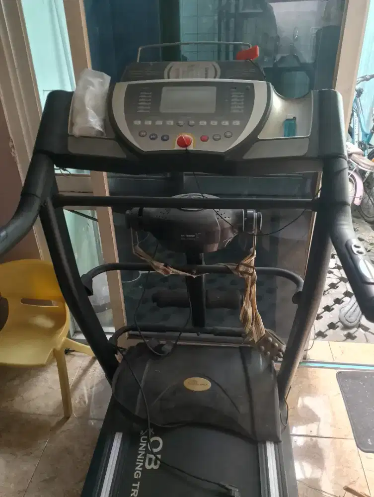 Treadmil elektrik