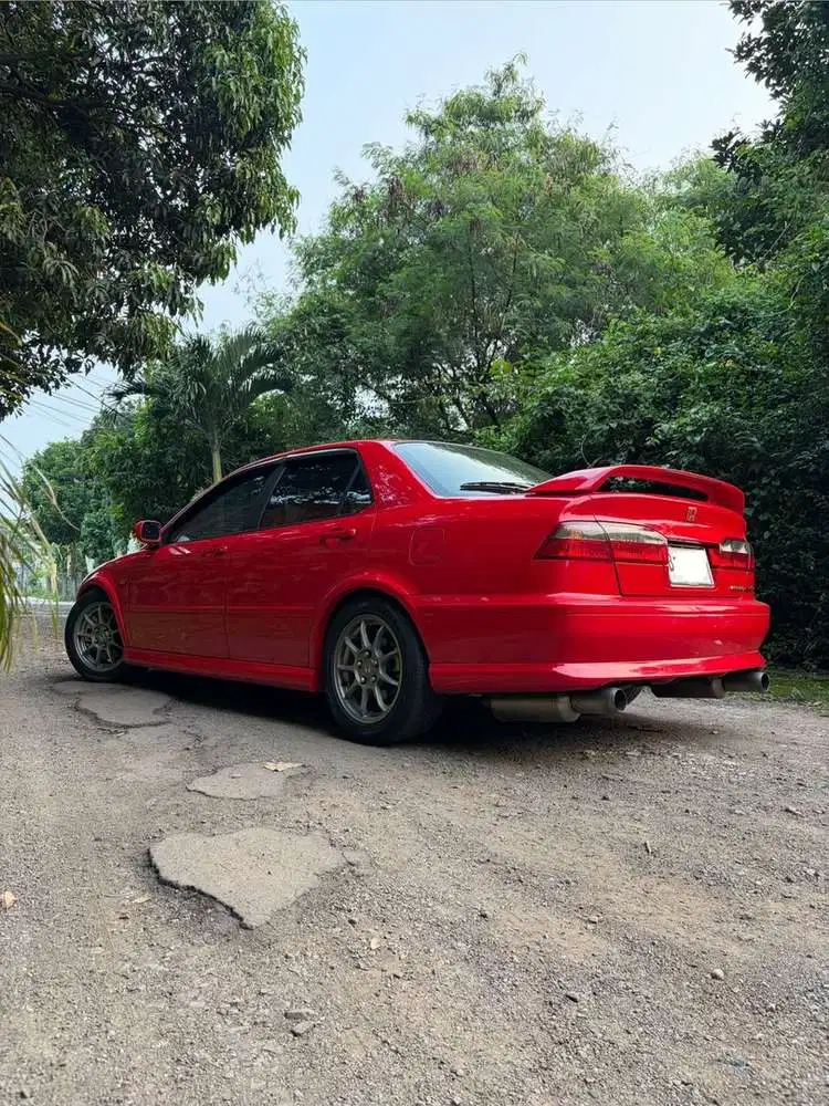 Honda Accord 2000 Bensin