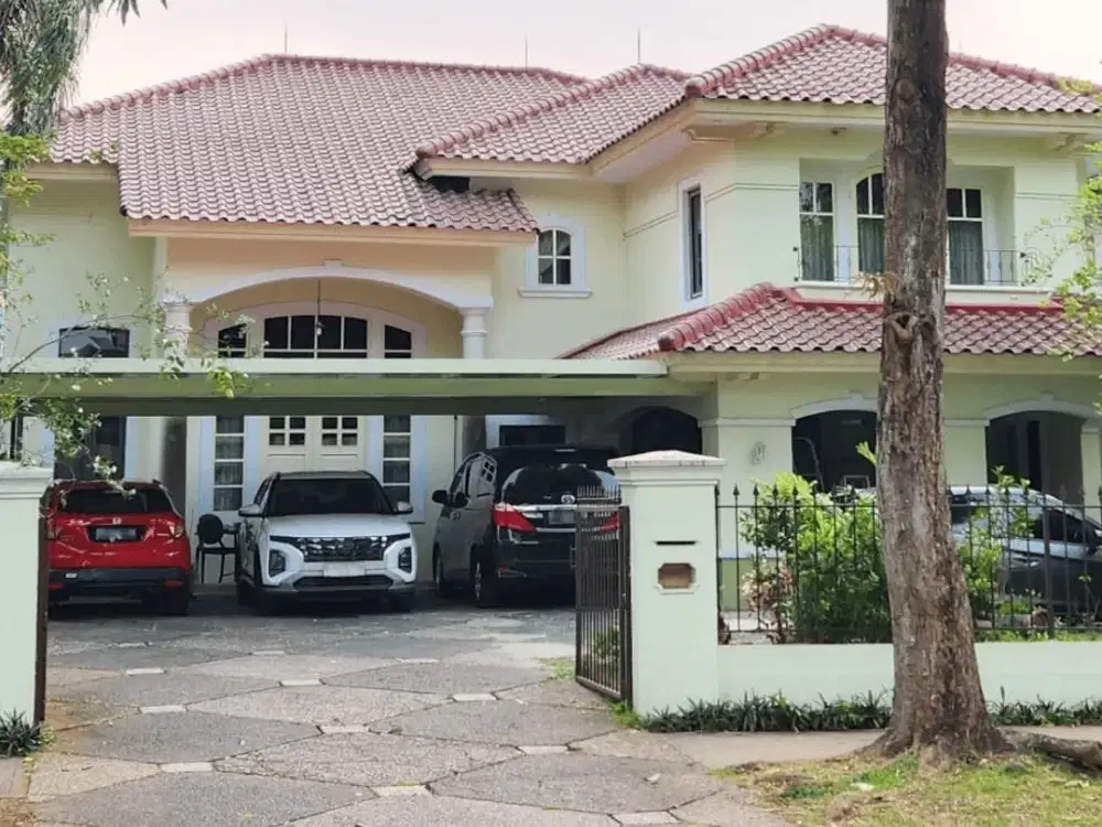 Rumah Klasik Modern Asri di Lippo Karawaci Tangerang 1K90005H