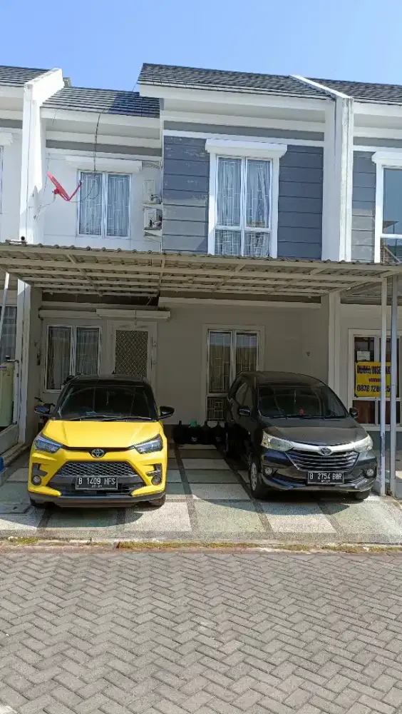 Disewakan rumah 2 lantai full furnish di Grand City