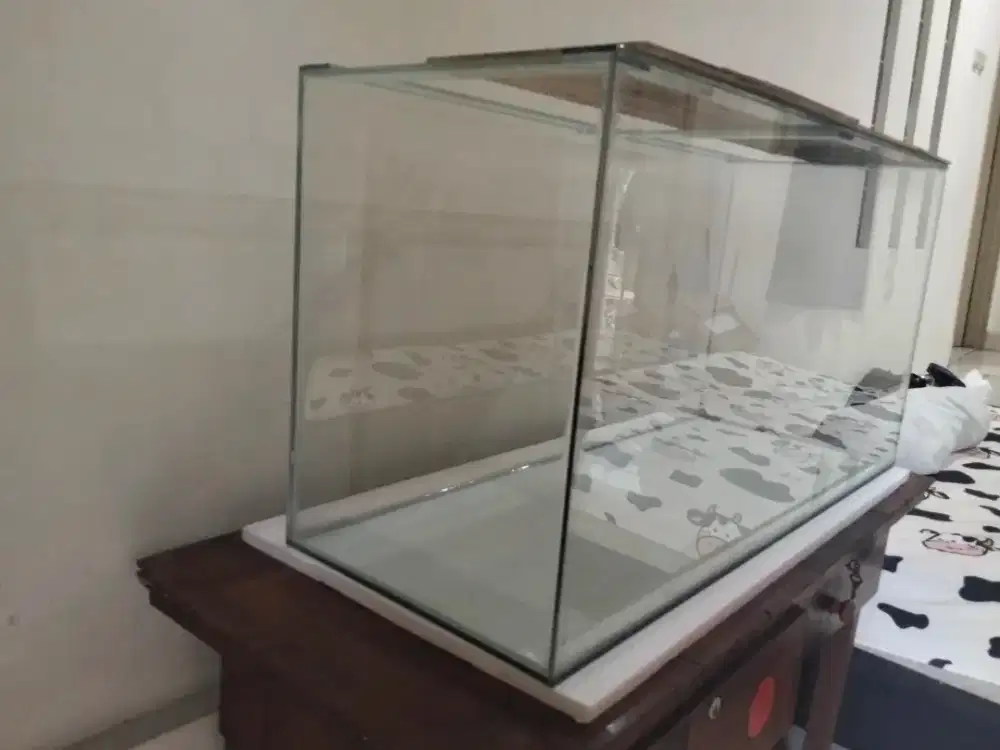 Aquarium panjang 1 meter