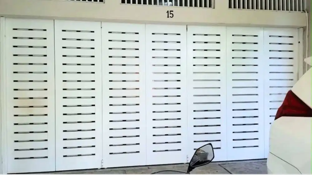 Pintu Garasi Henderson untuk Rumah & Ruko