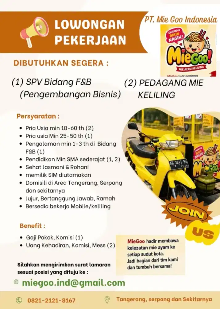 Operator /penjual mie gerobak motor