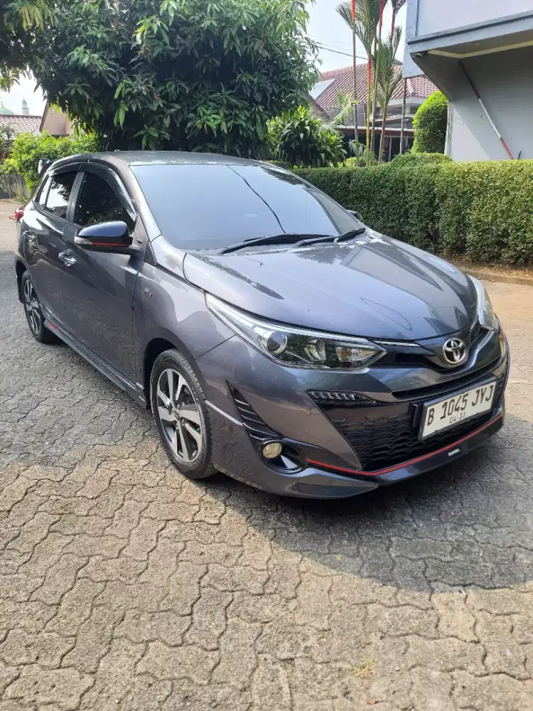 Yaris TRD 2018 AT, Pjk 04.27, KM. 100rb-an