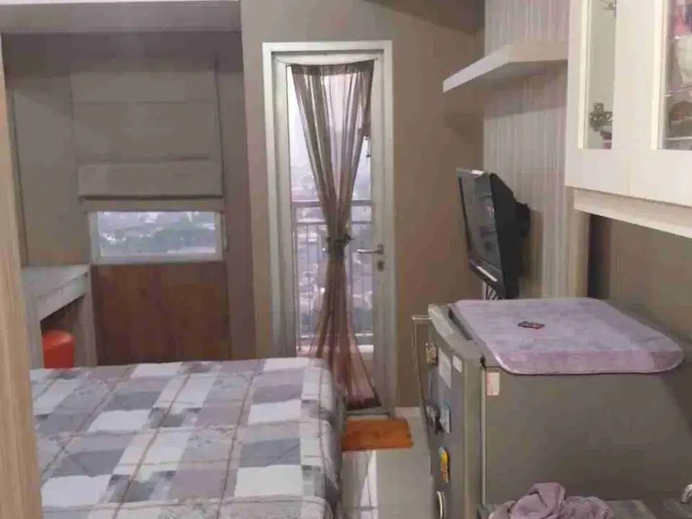 di sewakan apartemen green lake Sunter tipe studio furnish