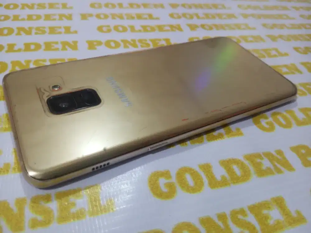 Galaxy A8+(Plus)ORI Mulus Ram6Gb/64Gb#Golden ponsel