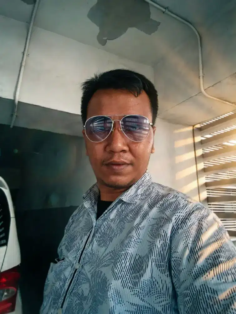 Cari pekerjaan driver kantor/pribadi