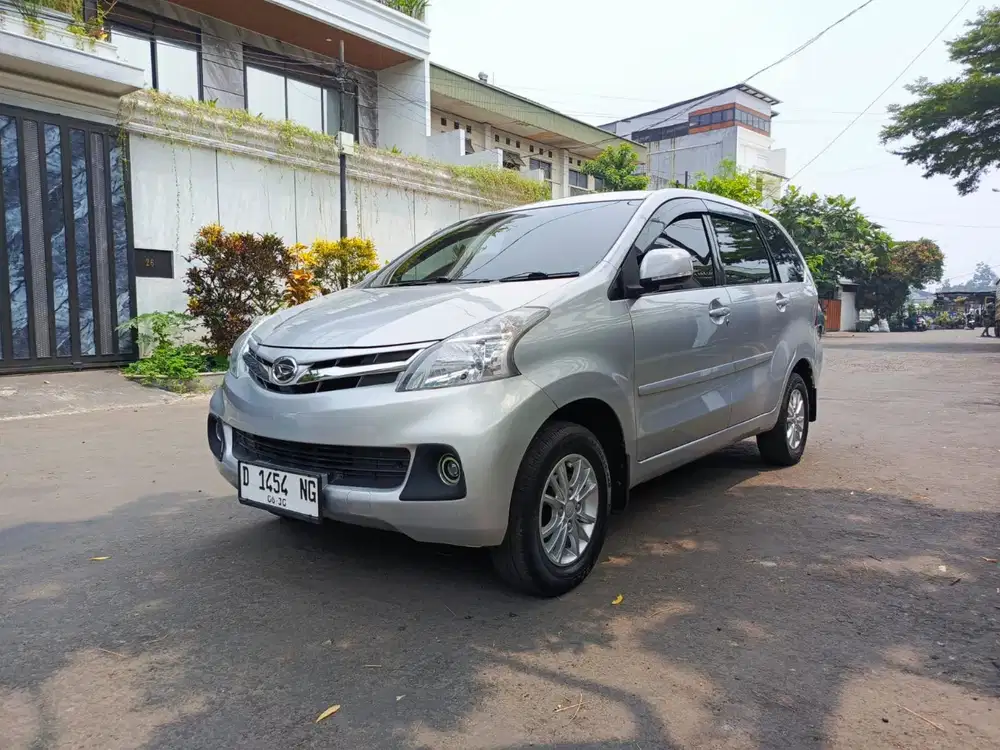 Daihatsu xenia r 1.3 manual 2012 DP 5