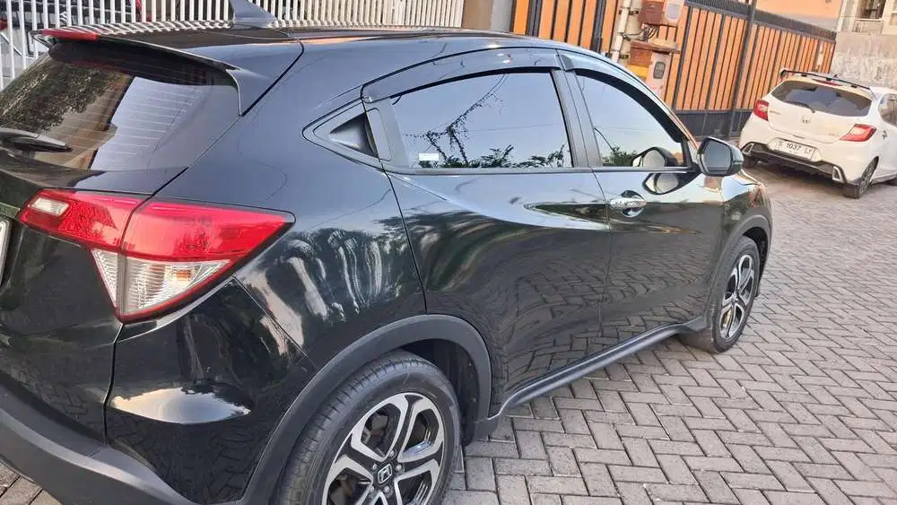 Honda HR-V 2021 Bensin