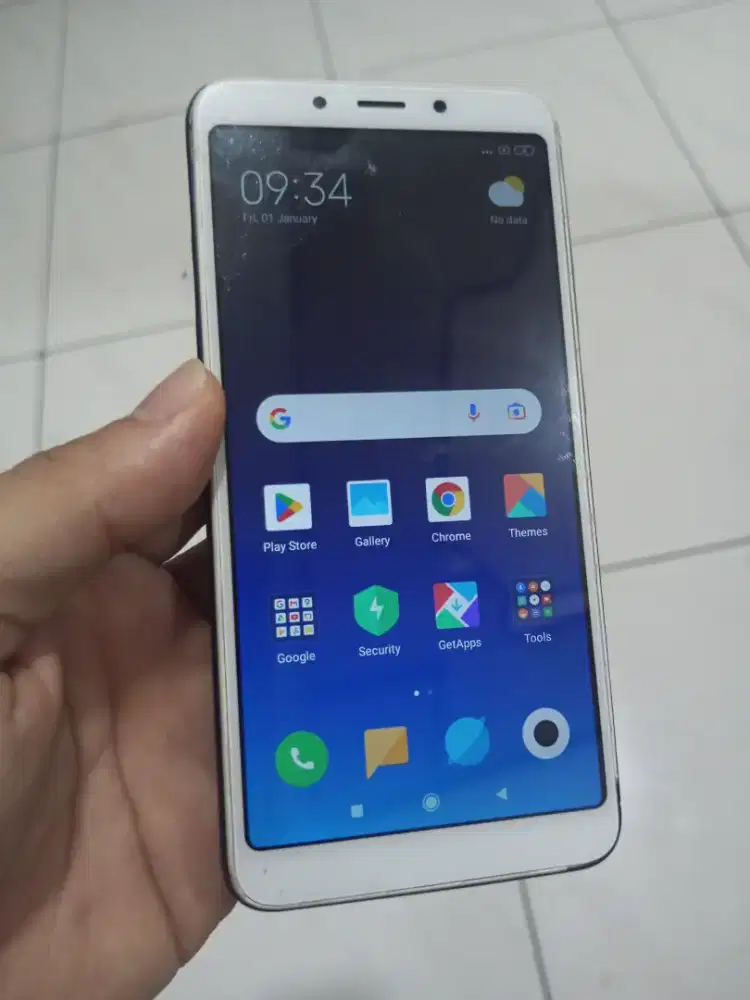 Redmi 6A jaringan 4G.16Gb/Ram2Gb.Golden ponsel