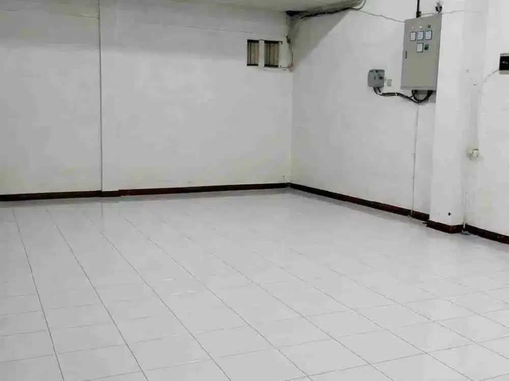 Rajawali Barat Ruko Mainroad bisa untuk tempat tinggal