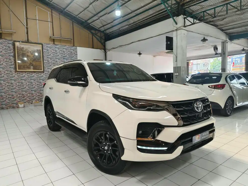 Toyota Fortuner GR 2.4 AT 2021 TGN 1 LOW KM PAJAK PANJANG SIAP PAKAI