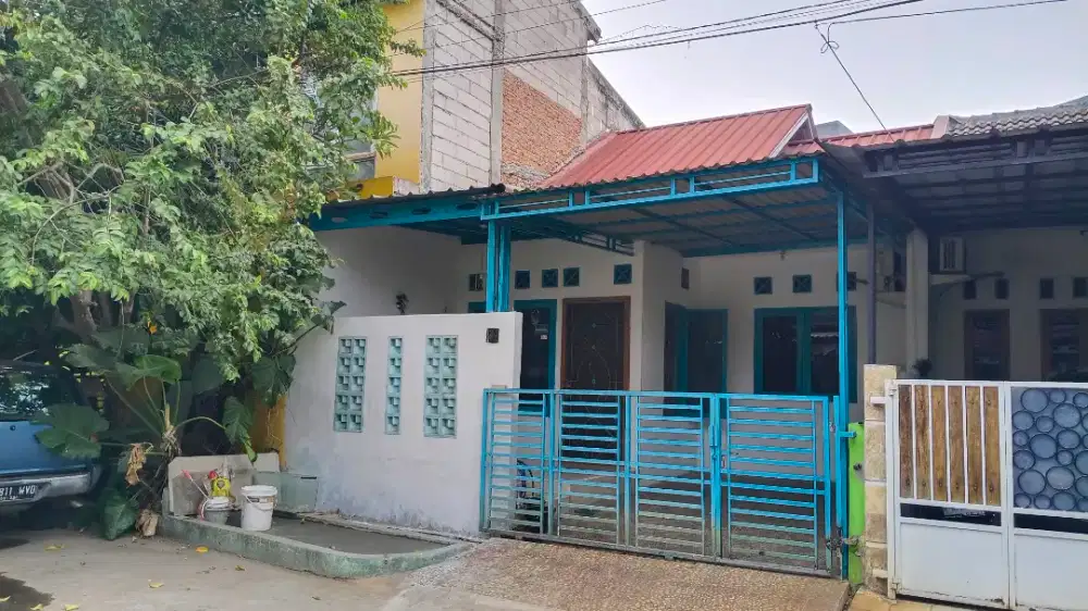 DIJUAL RUMAH - DEKAT PINTU TOL PAMULANG DAN MALL THE PARK SAWANGAN