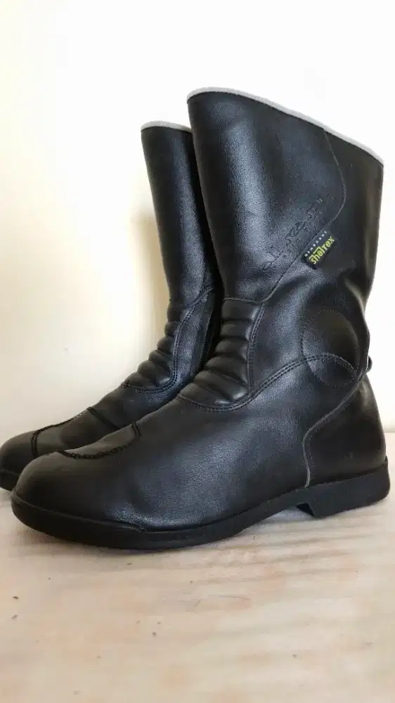 sepatu bot touring motor kulit Hein Gericke Sheltex