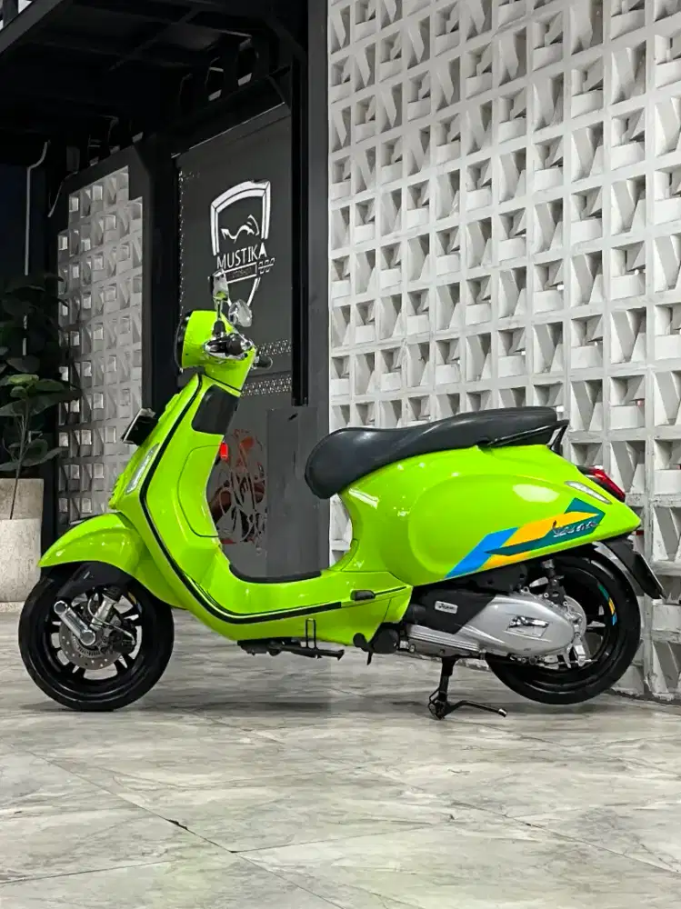VESPA PRIMAVERA S150 2024 - Chintia Mustika
