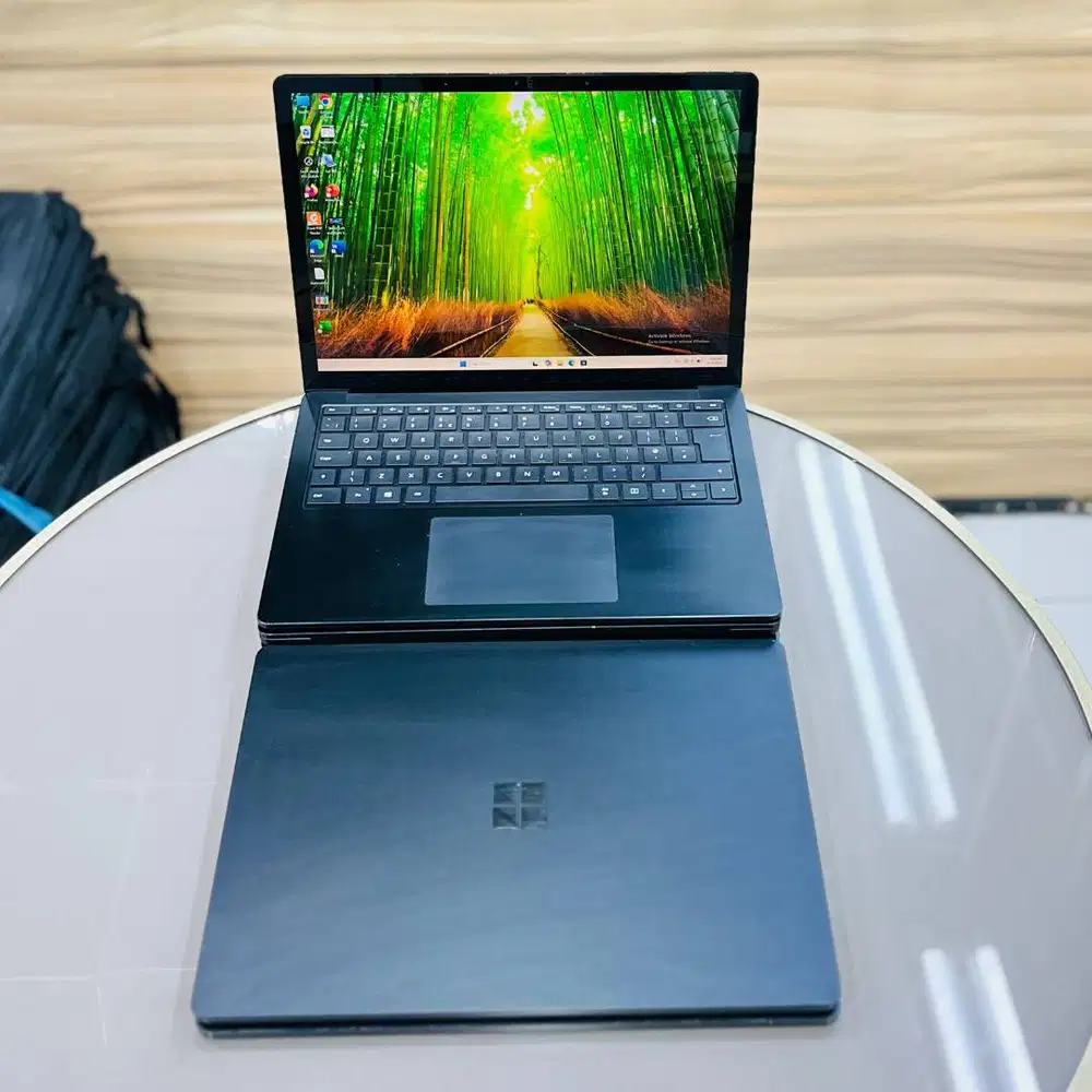 Microsoft Surface Laptop 3 Core i5 Gen10 Ram 8GB 14inch TS N-DC