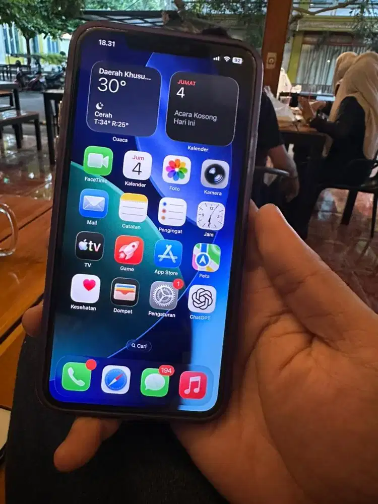 Jual Iphone 11 pro max 256 Gb pemakaian istri