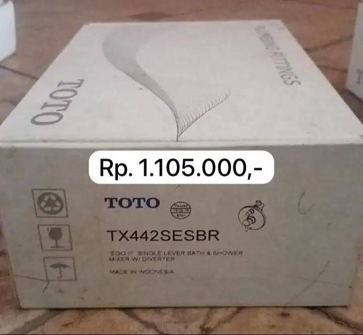TOTO Single Lever Bath & Shower Mixer W/ Diverter