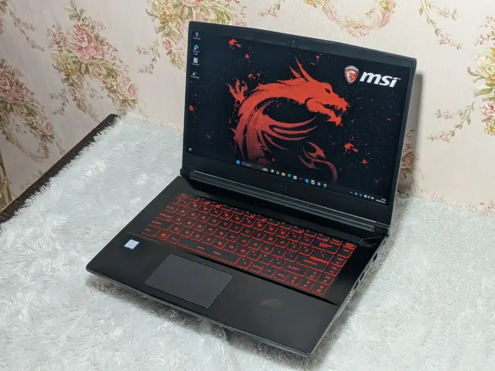Laptop Msi Thin gf63 i5 Gen9 Nvidia Gtx 1650 4GB 8/256 Likenew