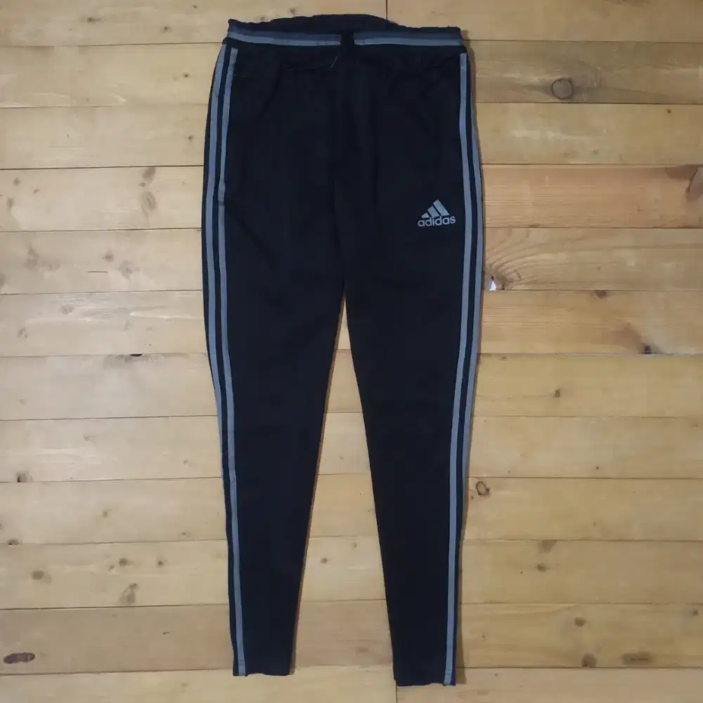 Adidas Strip Abu Training Celana Panjang Olahraga